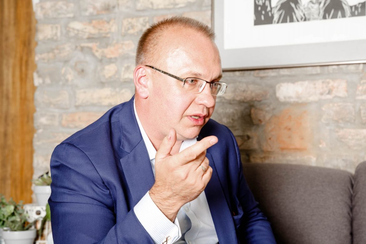 политолог богатырев